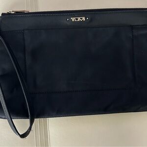 TUMI Voyager Lindley Black Nylon Leather Trim Wristlet Pouch